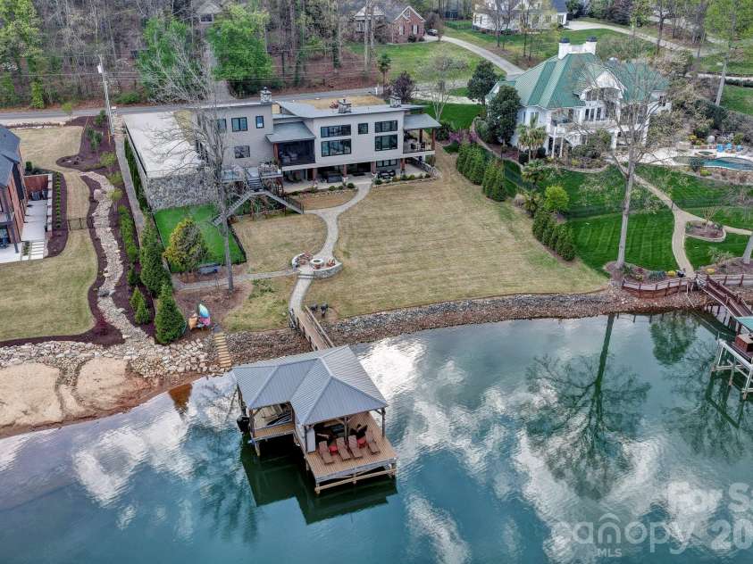 644 Normandy Road, Mooresville, NC 28117.  MLS# CAR4363129, YatesRealty ID 24760. 