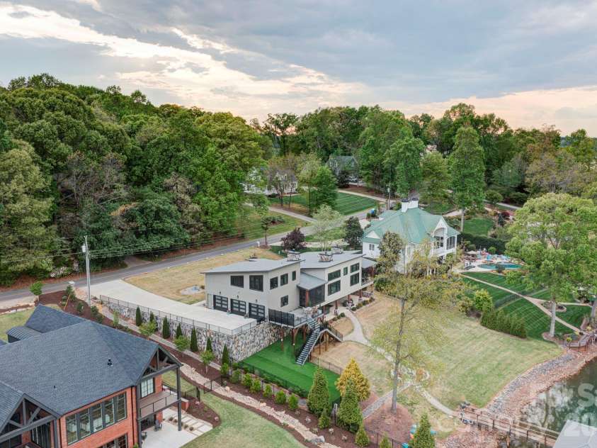 644 Normandy Road, Mooresville, NC 28117.  MLS# CAR4363129, YatesRealty ID 24760. 