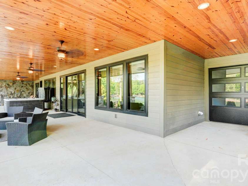 644 Normandy Road, Mooresville, NC 28117.  MLS# CAR4363129, YatesRealty ID 24760. 