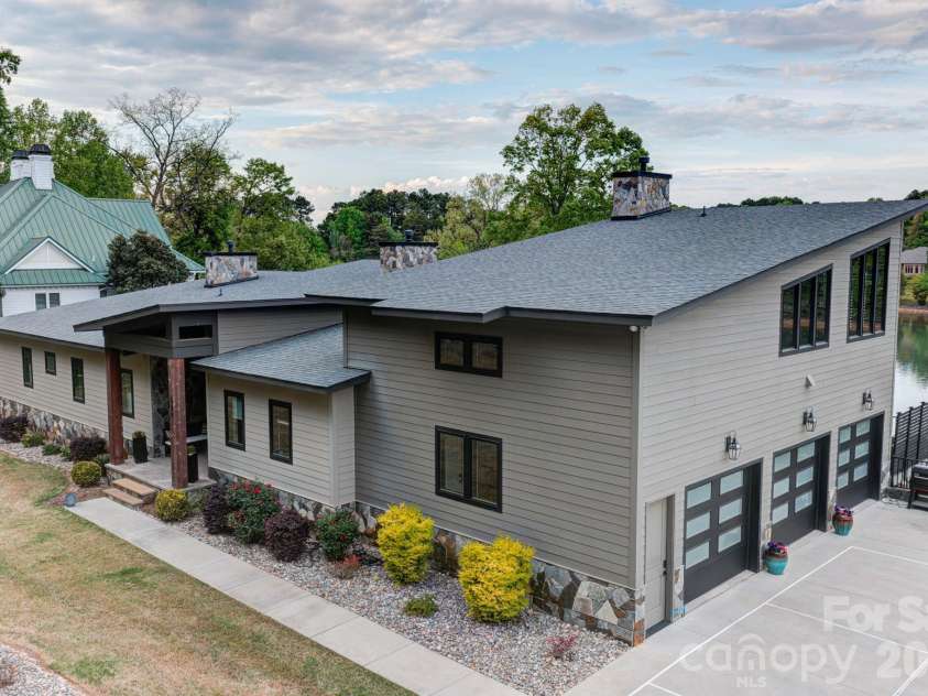 644 Normandy Road, Mooresville, NC 28117.  MLS# CAR4363129, YatesRealty ID 24760. 