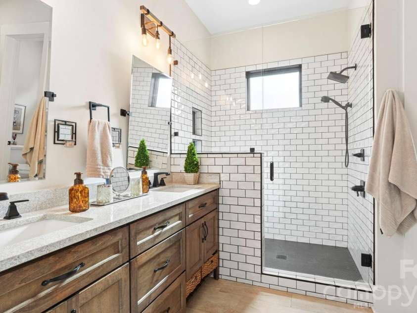 644 Normandy Road, Mooresville, NC 28117.  MLS# CAR4363129, YatesRealty ID 24760. Primary Bath 2