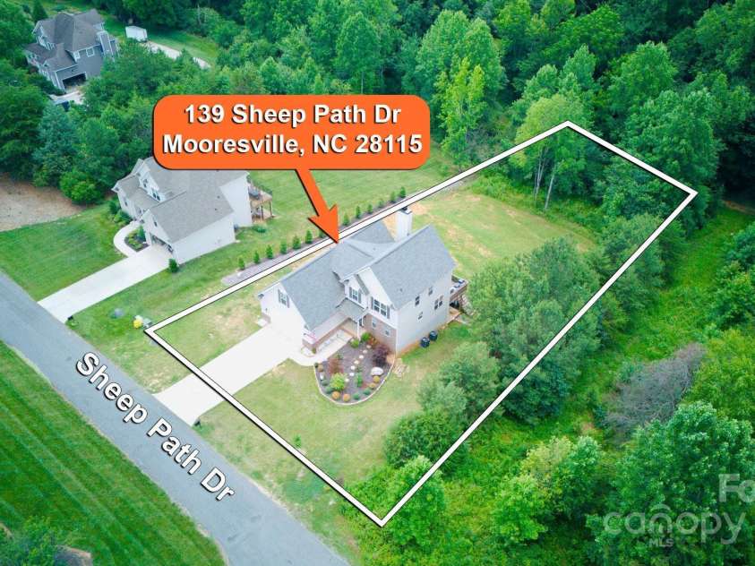 139 Sheep Path Drive, Mooresville, NC 28115.  MLS# CAR4274735, YatesRealty ID 24761. 