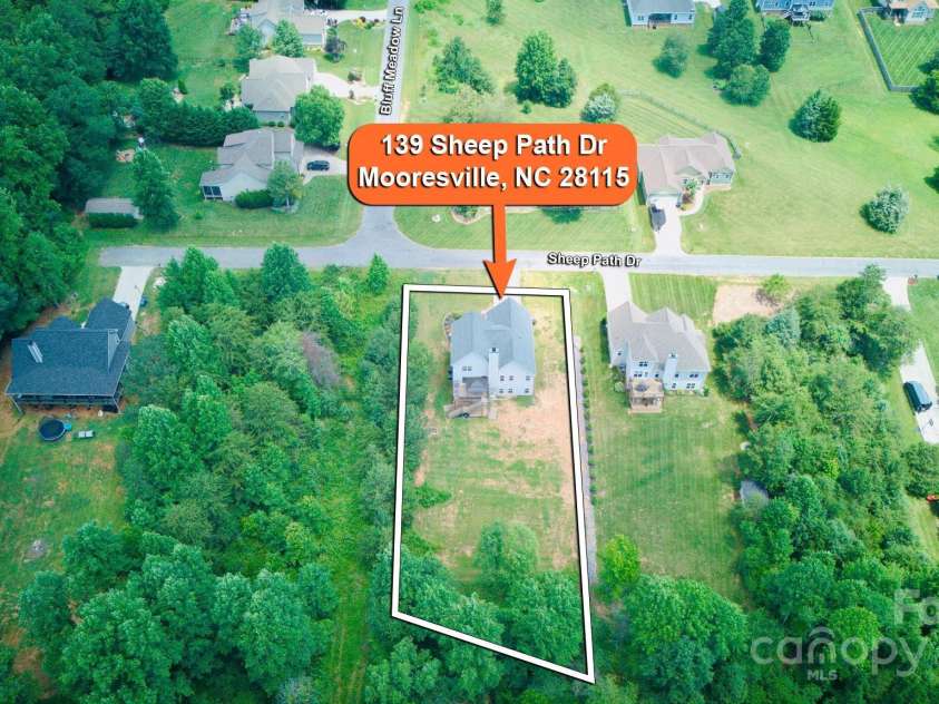 139 Sheep Path Drive, Mooresville, NC 28115.  MLS# CAR4274735, YatesRealty ID 24761. 