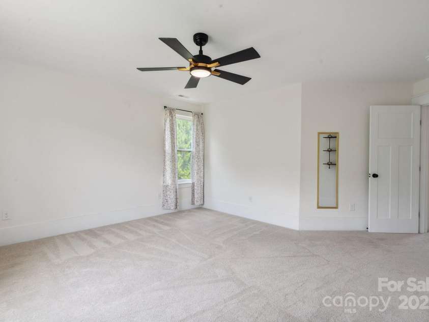 139 Sheep Path Drive, Mooresville, NC 28115.  MLS# CAR4334366, YatesRealty ID 24761. 