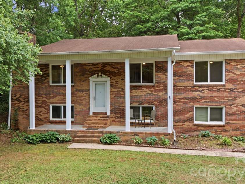 1959 Rock Springs Circle, Denver, NC 28037.  MLS# CAR4381566, YatesRealty ID 24762. 