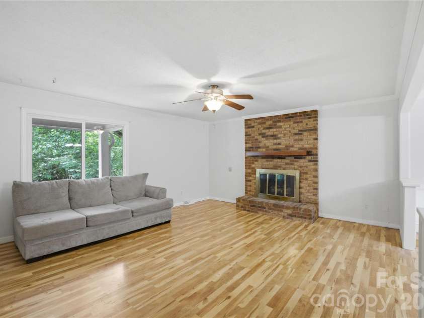 1959 Rock Springs Circle, Denver, NC 28037.  MLS# CAR4381566, YatesRealty ID 24762. 