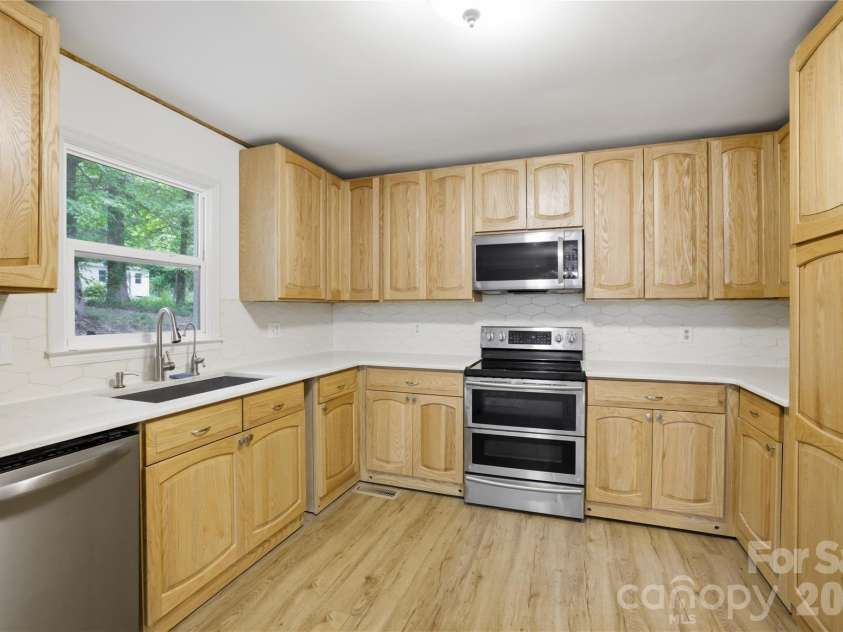 1959 Rock Springs Circle, Denver, NC 28037.  MLS# CAR4381566, YatesRealty ID 24762. 