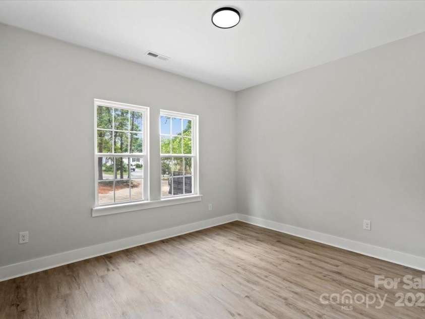 233 Oakview Road, Linwood, NC 27299.  MLS# CAR4275587, YatesRealty ID 24762. 