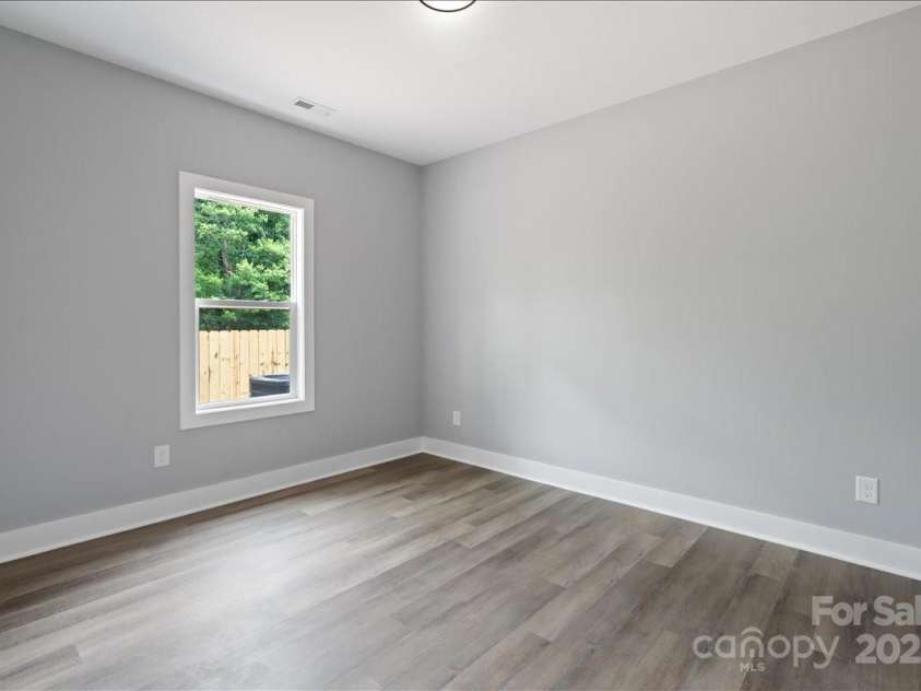 233 Oakview Road, Linwood, NC 27299.  MLS# CAR4275587, YatesRealty ID 24762. Pictures are representative of the same floorplan