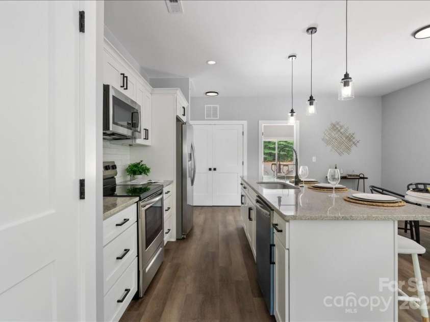 233 Oakview Road, Linwood, NC 27299.  MLS# CAR4275587, YatesRealty ID 24762. Pictures are representative of the same floorplan