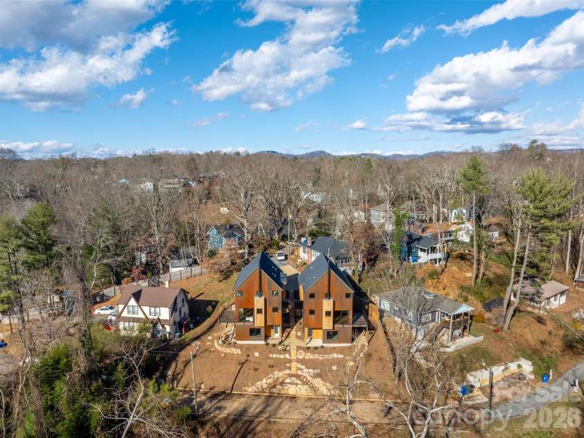 171 Houston Place, Asheville, NC 28801.  MLS# CAR4335456, YatesRealty ID 24763. 