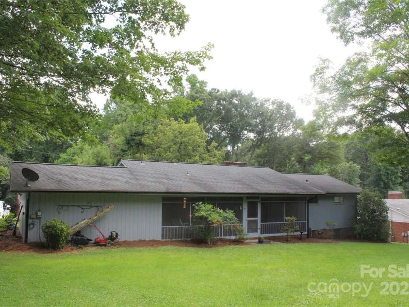 304 Terrace Place, Morganton, NC 28655.  MLS# CAR4277484, YatesRealty ID 24763. Back of house