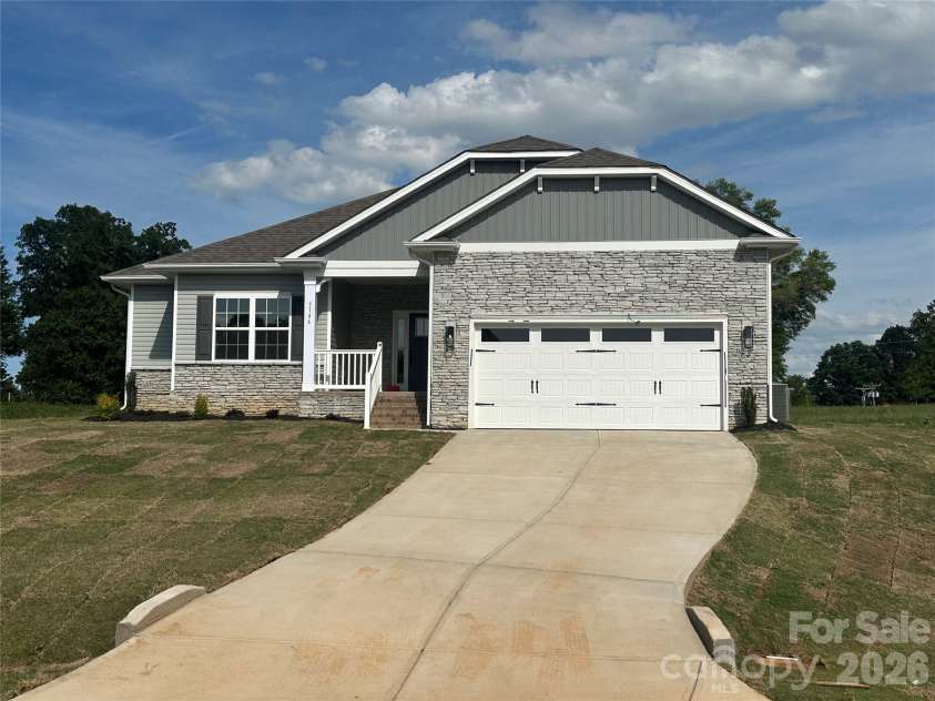 5146 Colchester Court, Catawba, NC 28609.  MLS# CAR4337164, YatesRealty ID 24764. 