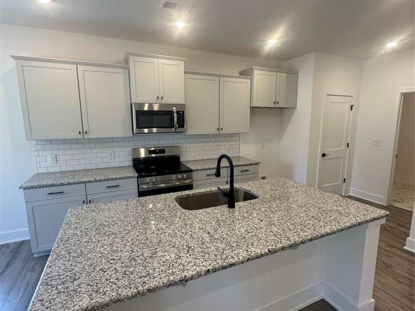 5146 Colchester Court, Catawba, NC 28609.  MLS# CAR4337164, YatesRealty ID 24764. 