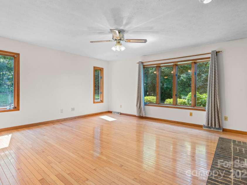 16 Saint Andrews Drive, Taylorsville, NC 28681.  MLS# CAR4278067, YatesRealty ID 24765. 