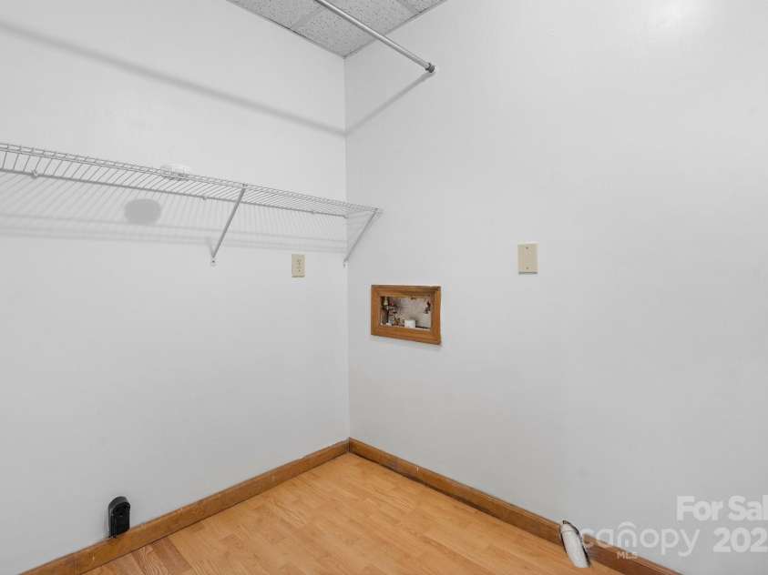 16 Saint Andrews Drive, Taylorsville, NC 28681.  MLS# CAR4278067, YatesRealty ID 24765. 