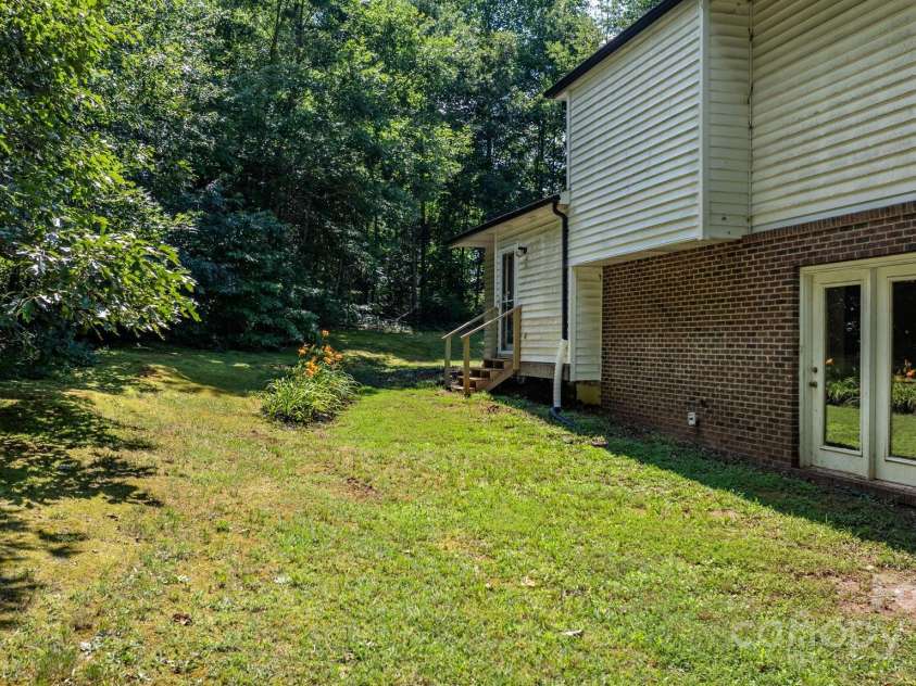 16 Saint Andrews Drive, Taylorsville, NC 28681.  MLS# CAR4278067, YatesRealty ID 24765. 