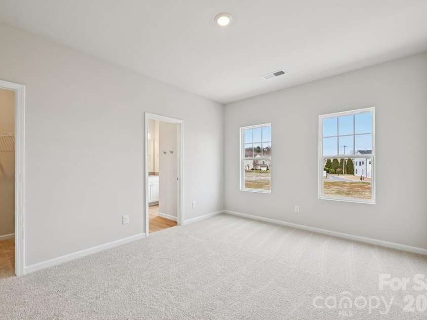 201 Vanguard Lane, Gastonia, NC 28056.  MLS# CAR4364099, YatesRealty ID 24766. 