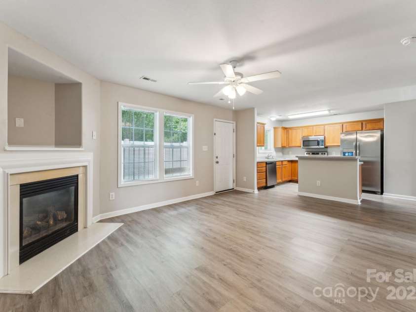 13413 Golden Apple Court, Charlotte, NC 28215.  MLS# CAR4265436, YatesRealty ID 24767. 