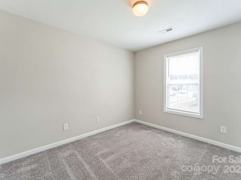 13413 Golden Apple Court, Charlotte, NC 28215.  MLS# CAR4265436, YatesRealty ID 24767. 
