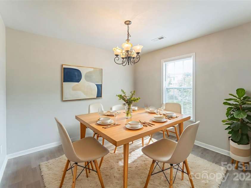 13413 Golden Apple Court, Charlotte, NC 28215.  MLS# CAR4265436, YatesRealty ID 24767. 