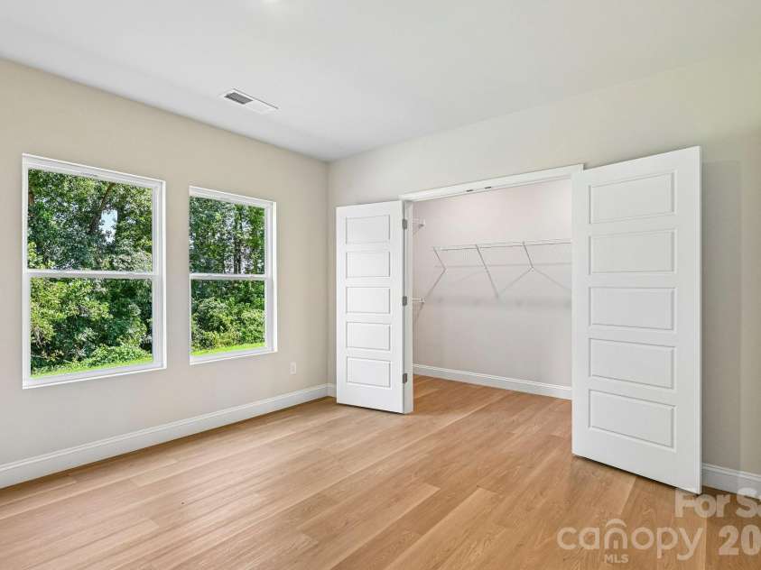 605 Banter Lane, Cramerton, NC 28032.  MLS# CAR4374152, YatesRealty ID 24768. Basement bedroom