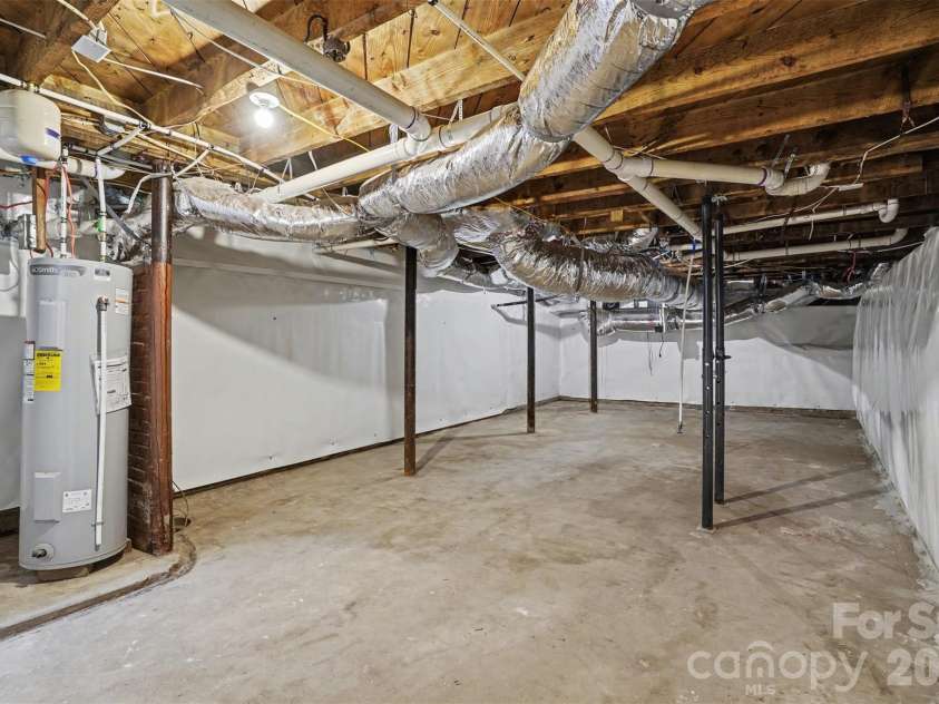 317 Ridge Avenue, Kannapolis, NC 28083.  MLS# CAR4371410, YatesRealty ID 24769. Basement