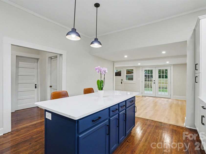 317 Ridge Avenue, Kannapolis, NC 28083.  MLS# CAR4371410, YatesRealty ID 24769. Kitchen 4