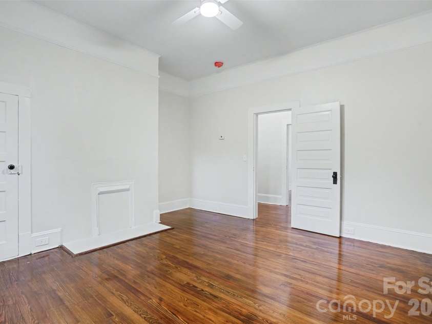 317 Ridge Avenue, Kannapolis, NC 28083.  MLS# CAR4371410, YatesRealty ID 24769. Third Bedroom 2