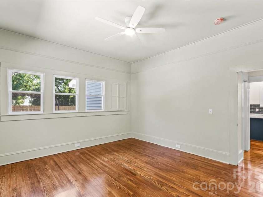 317 Ridge Avenue, Kannapolis, NC 28083.  MLS# CAR4417208, YatesRealty ID 24769. 