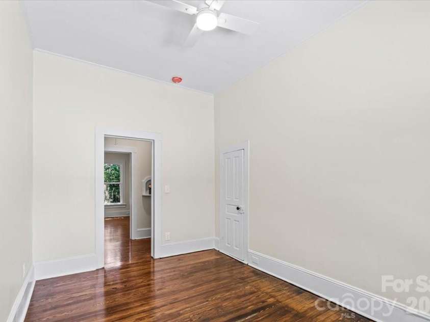 317 Ridge Avenue, Kannapolis, NC 28083.  MLS# CAR4417208, YatesRealty ID 24769. 