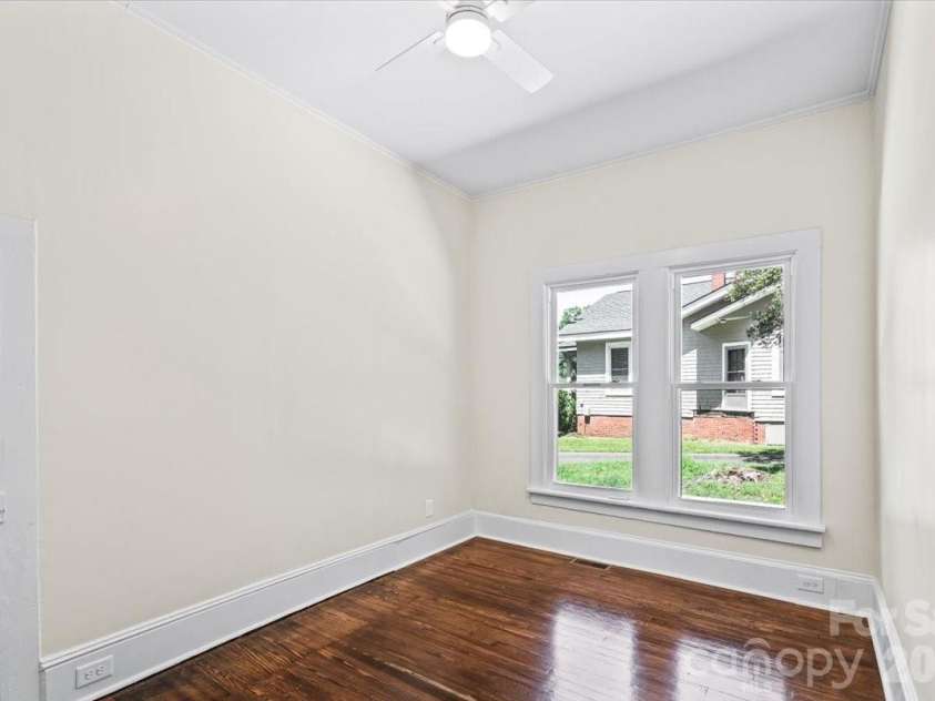 317 Ridge Avenue, Kannapolis, NC 28083.  MLS# CAR4417208, YatesRealty ID 24769. 
