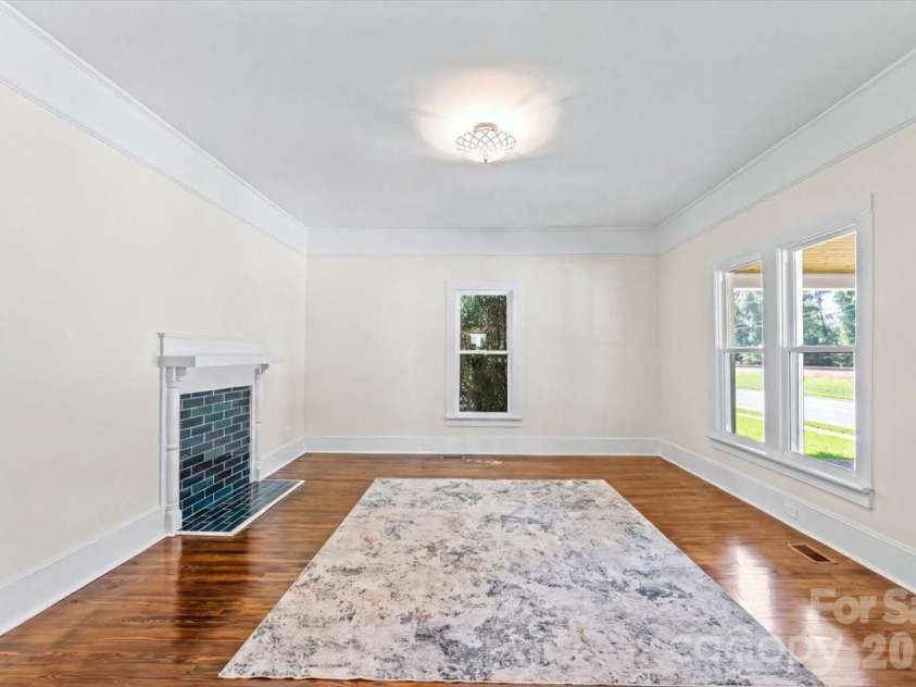 317 Ridge Avenue, Kannapolis, NC 28083.  MLS# CAR4417208, YatesRealty ID 24769. 