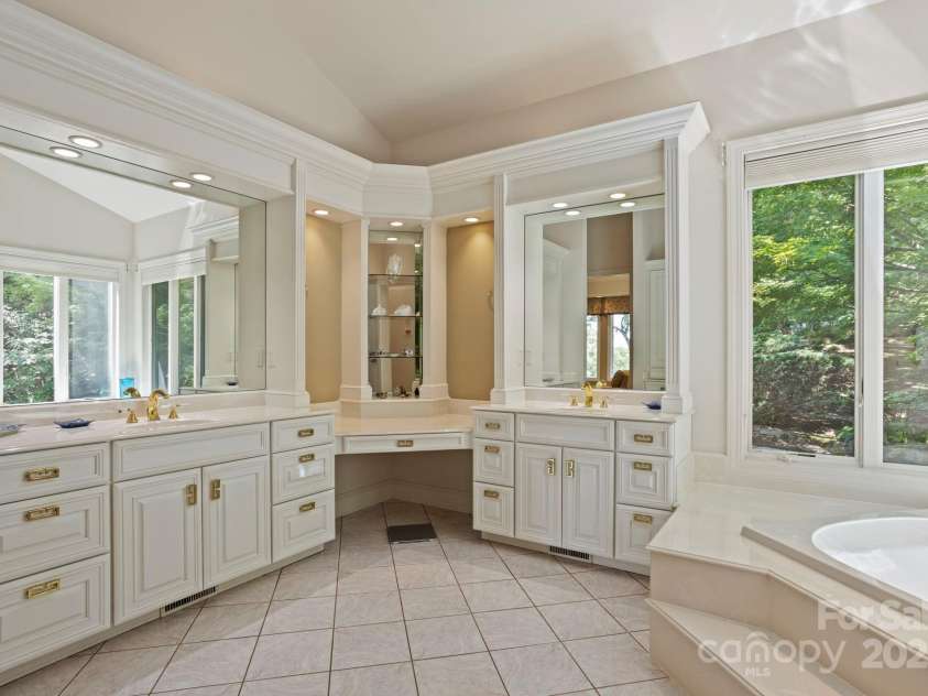 101 Beckwood Court, Flat Rock, NC 28731.  MLS# CAR4276254, YatesRealty ID 24770. 