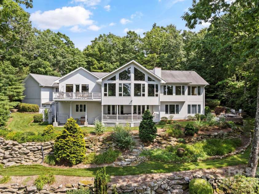 101 Beckwood Court, Flat Rock, NC 28731.  MLS# CAR4333355, YatesRealty ID 24770. 