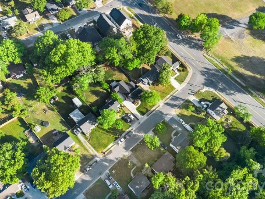 1939 Academy Street, Charlotte, NC 28205.  MLS# CAR4376177, YatesRealty ID 24770. 