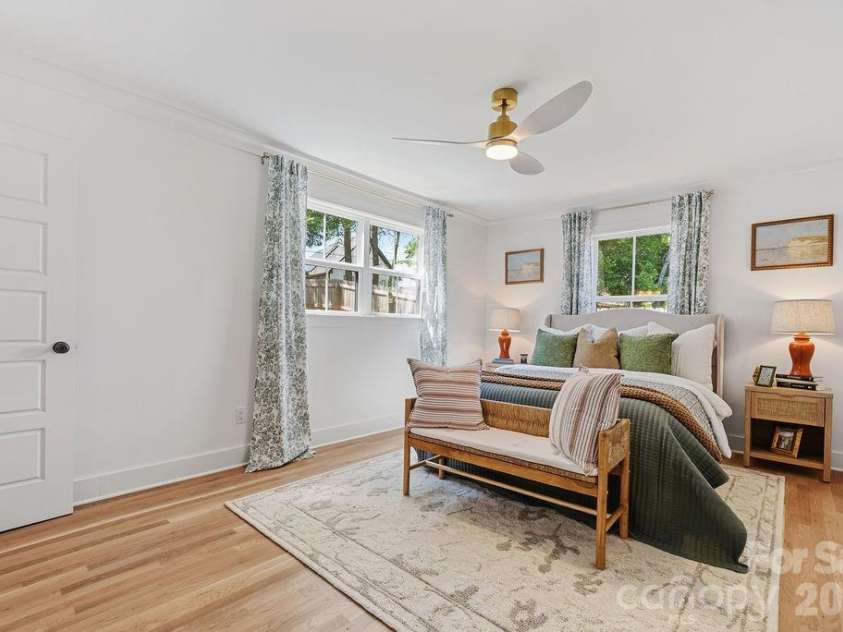 1939 Academy Street, Charlotte, NC 28205.  MLS# CAR4376177, YatesRealty ID 24770. Primary Suite