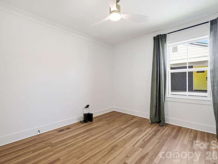 1939 Academy Street, Charlotte, NC 28205.  MLS# CAR4376177, YatesRealty ID 24770. Secondary Bedroom
