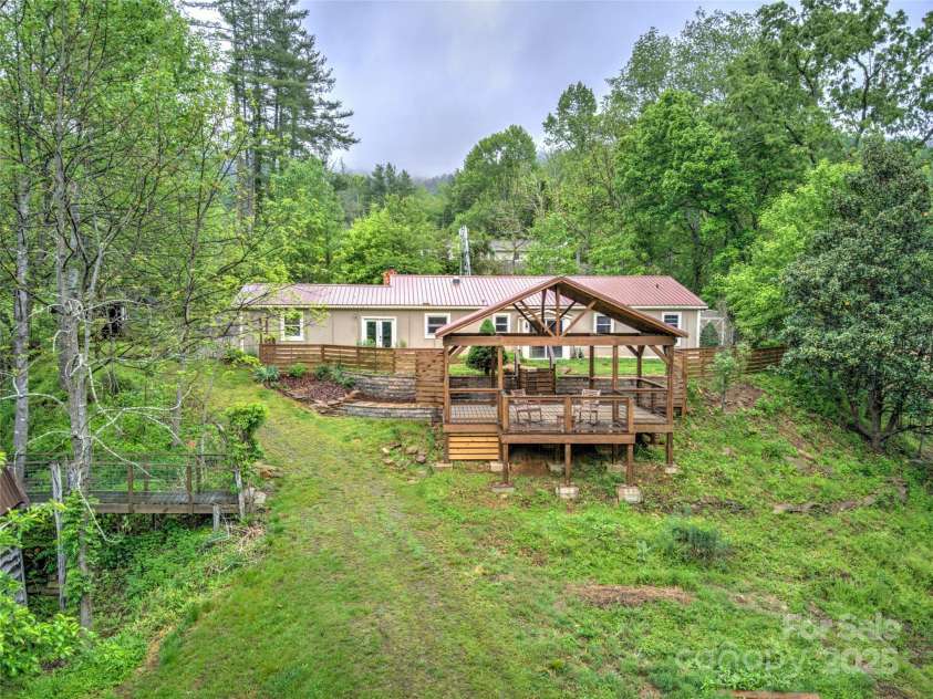 731 Old Fort Road, Fairview, NC 28730.  MLS# CAR4235142, YatesRealty ID 24773. 