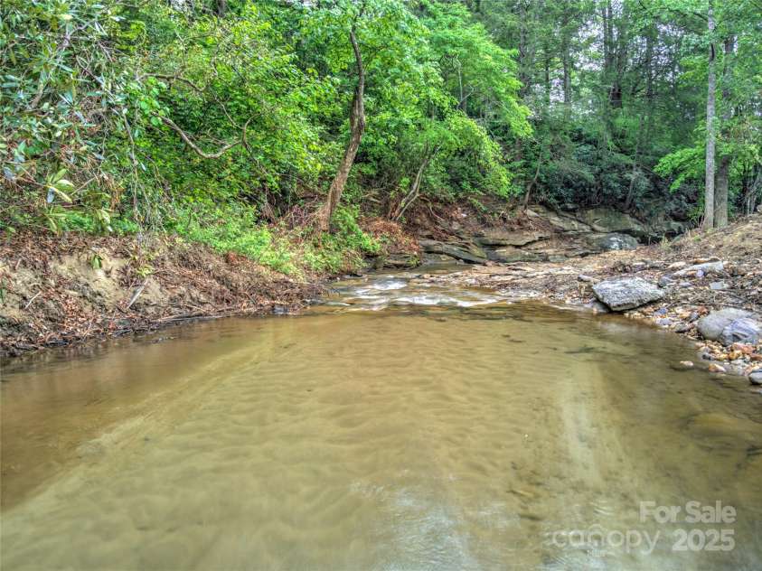 731 Old Fort Road, Fairview, NC 28730.  MLS# CAR4235142, YatesRealty ID 24773. 