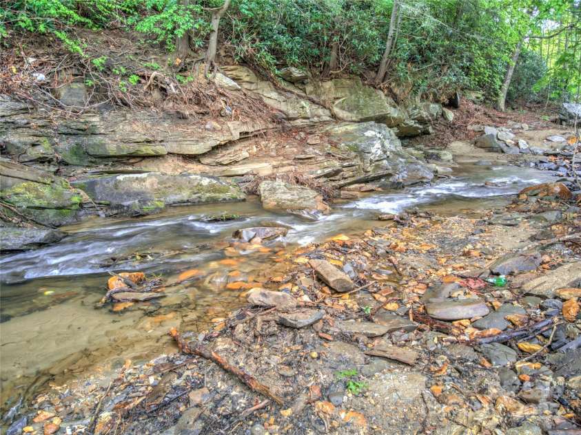 731 Old Fort Road, Fairview, NC 28730.  MLS# CAR4235142, YatesRealty ID 24773. 