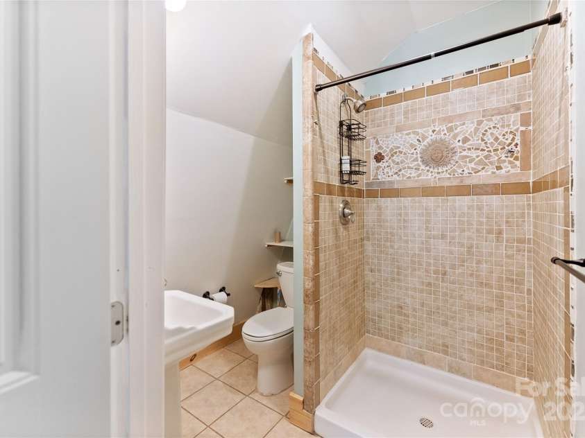 731 Old Fort Road, Fairview, NC 28730.  MLS# CAR4235142, YatesRealty ID 24773. 