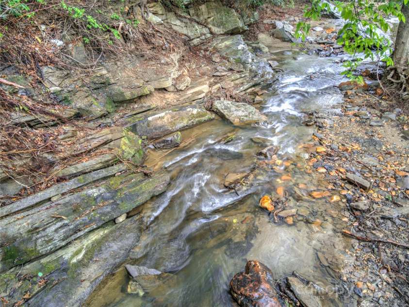 731 Old Fort Road, Fairview, NC 28730.  MLS# CAR4235142, YatesRealty ID 24773. 