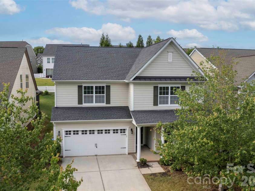 127 Blossom Ridge Drive, Mooresville, NC 28117.  MLS# CAR4380394, YatesRealty ID 24774. 