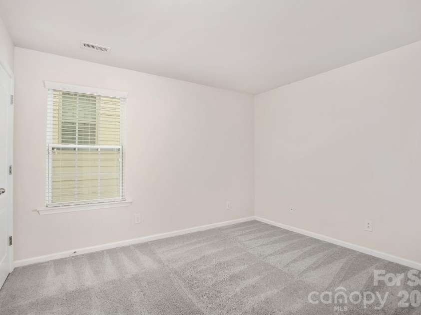 127 Blossom Ridge Drive, Mooresville, NC 28117.  MLS# CAR4380394, YatesRealty ID 24774. 