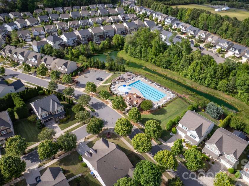 127 Blossom Ridge Drive, Mooresville, NC 28117.  MLS# CAR4380394, YatesRealty ID 24774. 