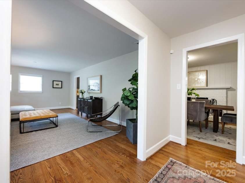 6922 Woodstock Drive, Charlotte, NC 28210.  MLS# CAR4255586, YatesRealty ID 24774. 