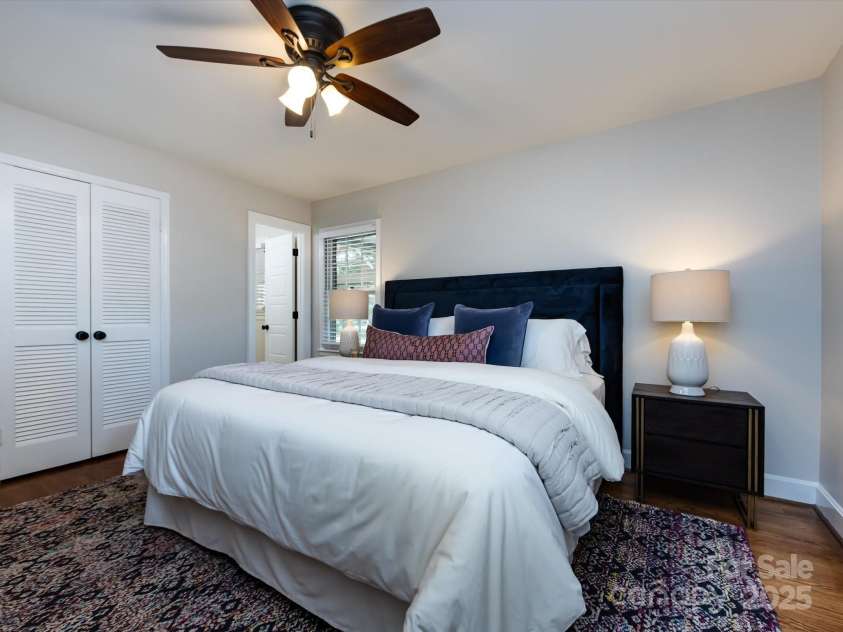 6922 Woodstock Drive, Charlotte, NC 28210.  MLS# CAR4255586, YatesRealty ID 24774. 