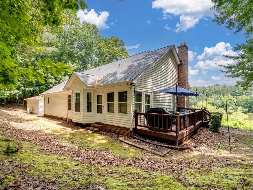 132 General Pemberton Street, Stanley, NC 28164.  MLS# CAR4275796, YatesRealty ID 24775. 