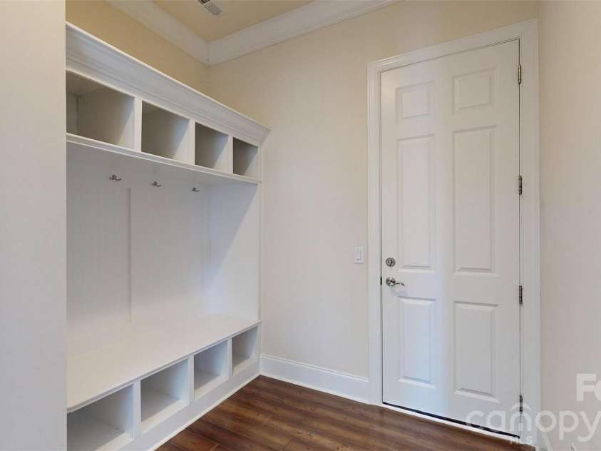 1719 Emory Oak Drive, Charlotte, NC 28270.  MLS# CAR4379613, YatesRealty ID 24775. Mud
